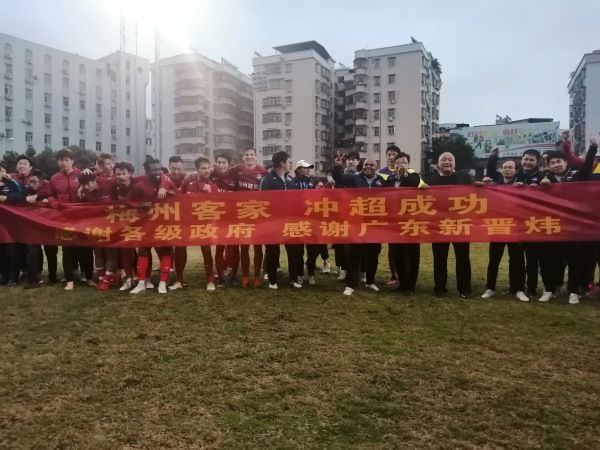 亚洲女初尝黑人巨高清在线观看