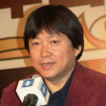 日韩人成